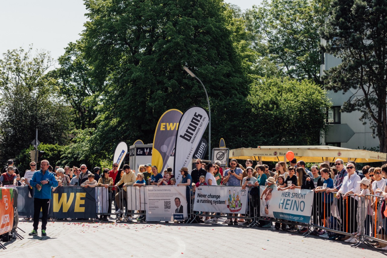 3.4.-Klasse-Brunnenlauf23-038